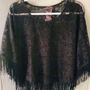 3/$20🍁 Size L. Shawl lace cover